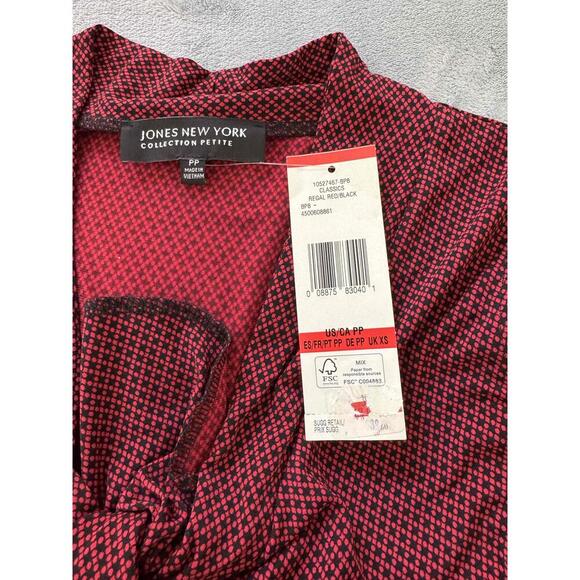 Jones New York Red Vneck Gathered Front Patterned Sleeveless Top Blouse PP - Picture 4 of 9
